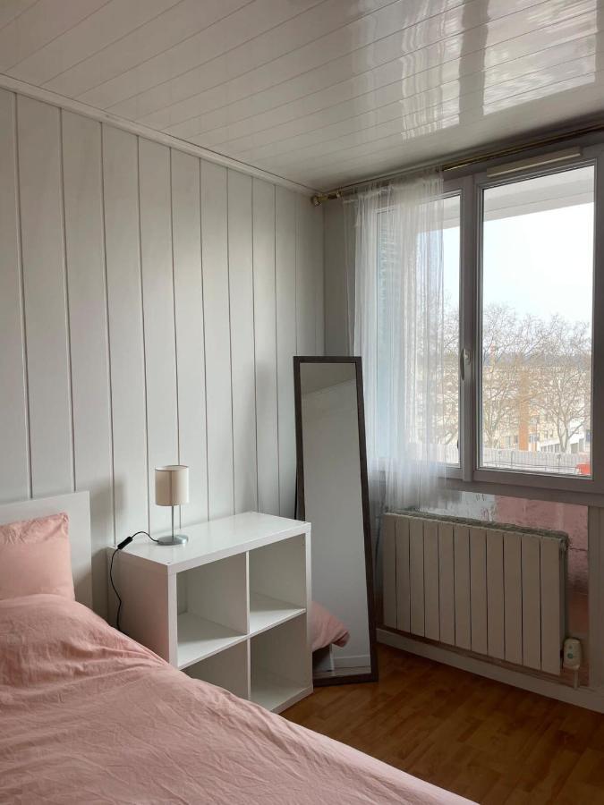 Le Parilly- Appartement 3 Chambres-Parc Parilly Bron Exterior foto